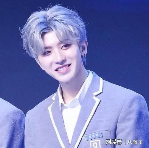 娱乐圈爆料肖宇梁曾舜晞,揭秘幕后故事与情感纠葛 第1张 娱乐圈爆料肖宇梁曾舜晞,揭秘幕后故事与情感纠葛 第1张