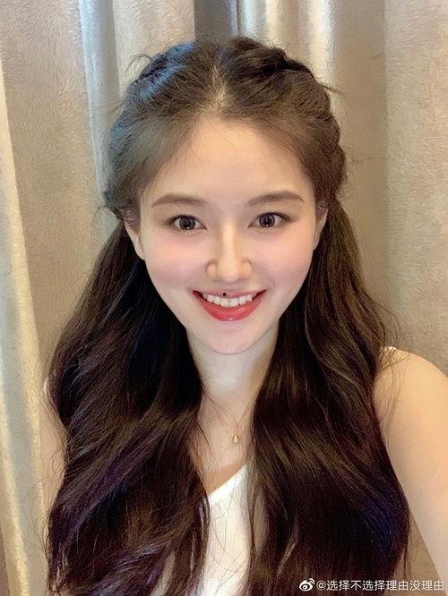 吃瓜逛街的网红,揭秘网红圈生活点滴 第2张 吃瓜逛街的网红,揭秘网红圈生活点滴 第2张